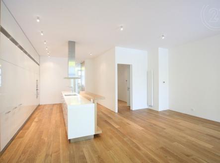 . | Pronájem bytu, 3+kk, 135 m²