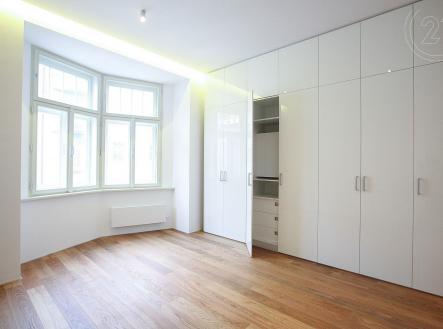 . | Pronájem bytu, 3+kk, 135 m²