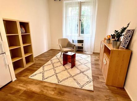 . | Pronájem bytu, 1+kk, 23 m²