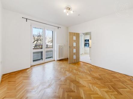 . | Pronájem bytu, 2+1, 60 m²