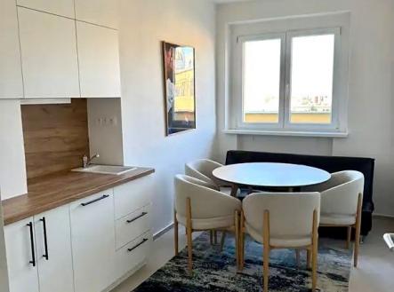 . | Pronájem bytu, 1+1, 42 m²