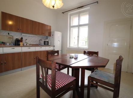 . | Pronájem bytu, 3+1, 101 m²