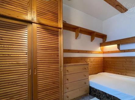 . | Pronájem bytu, 3+1, 70 m²