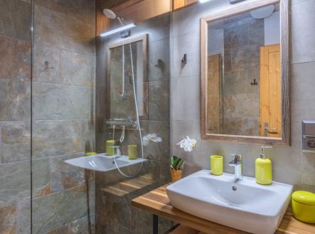 . | Pronájem bytu, jiný, 32 m²