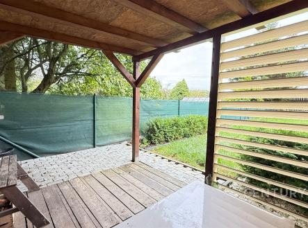 . | Prodej - pozemek, zahrada, 587 m²