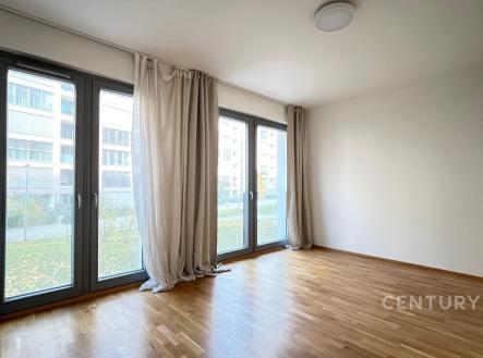 . | Pronájem bytu, 3+kk, 87 m²