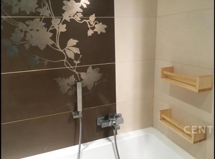 . | Pronájem bytu, 2+kk, 41 m²