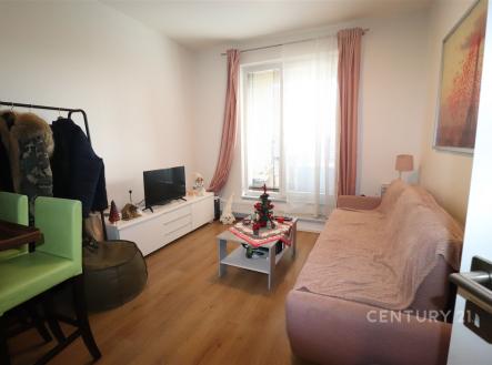 . | Pronájem bytu, 2+kk, 41 m²