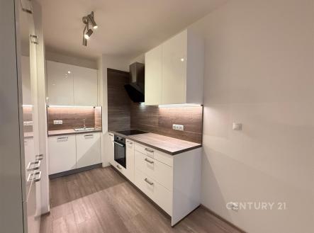 . | Pronájem bytu, 2+kk, 51 m²