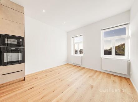 . | Pronájem bytu, 2+kk, 40 m²