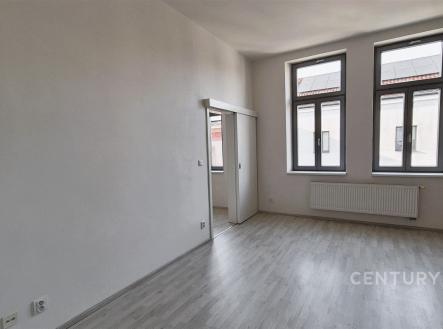 . | Pronájem bytu, 1+1, 57 m²