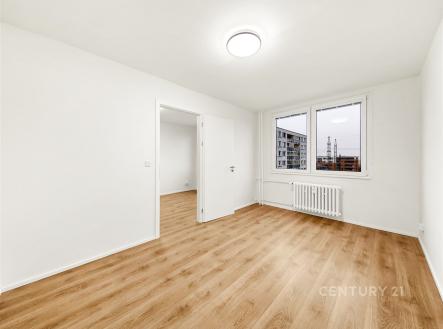 . | Pronájem bytu, 2+kk, 32 m²
