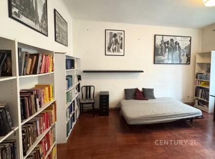 . | Pronájem bytu, 2+1, 60 m²