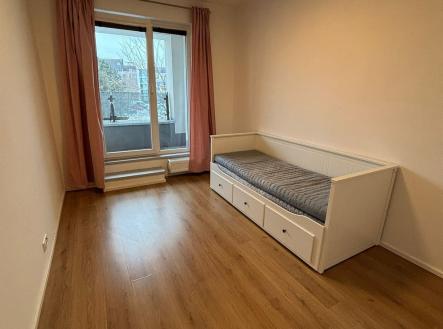 . | Pronájem bytu, 2+kk, 41 m²