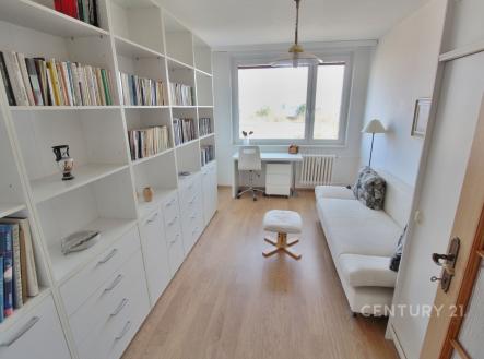 . | Pronájem bytu, 3+1, 97 m²