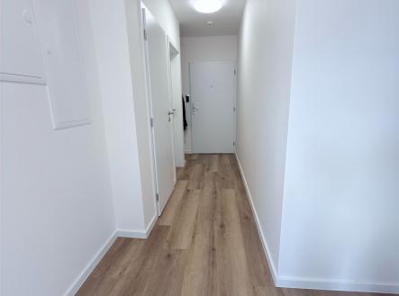 . | Pronájem bytu, 3+kk, 87 m²