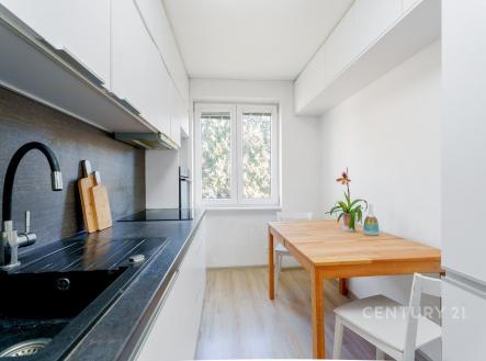 . | Prodej bytu, 3+1, 81 m²