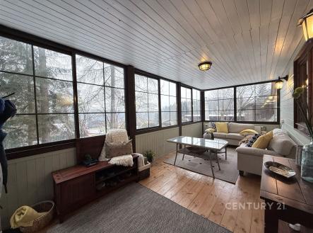 . | Prodej - dům/vila, 180 m²