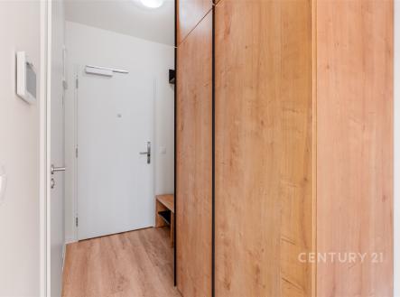 . | Prodej bytu, 1+kk, 28 m²