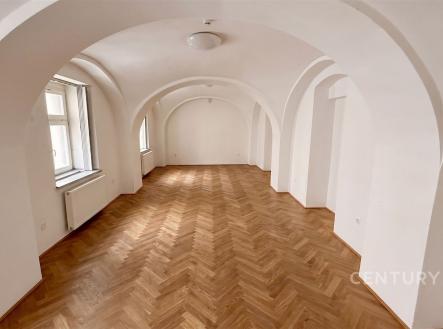 . | Pronájem - kanceláře, 78 m²