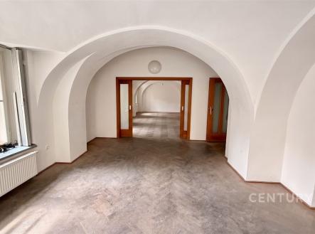 . | Pronájem - kanceláře, 78 m²