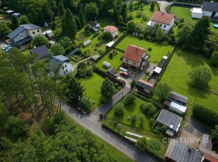 . | Prodej - pozemek pro bydlení, 2 000 m²