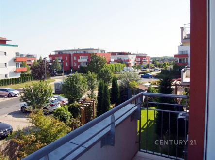 Balkón | Pronájem bytu, 2+kk, 73 m²