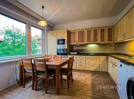 . | Pronájem bytu, 4+kk, 85 m²