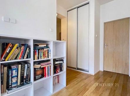 . | Pronájem bytu, 4+kk, 85 m²