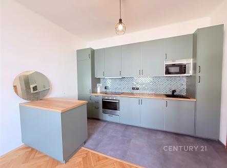 . | Pronájem bytu, 2+kk, 50 m²