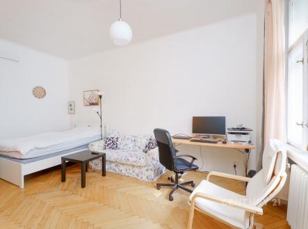 . | Prodej bytu, 1+kk, 28 m²