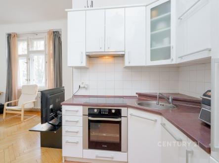 . | Prodej bytu, 1+kk, 28 m²
