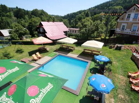 Prodej - penzion, 505 m²