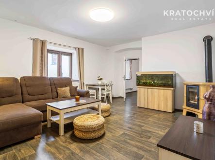 Prodej - komerční objekt, obchodní centrum, 220 m²