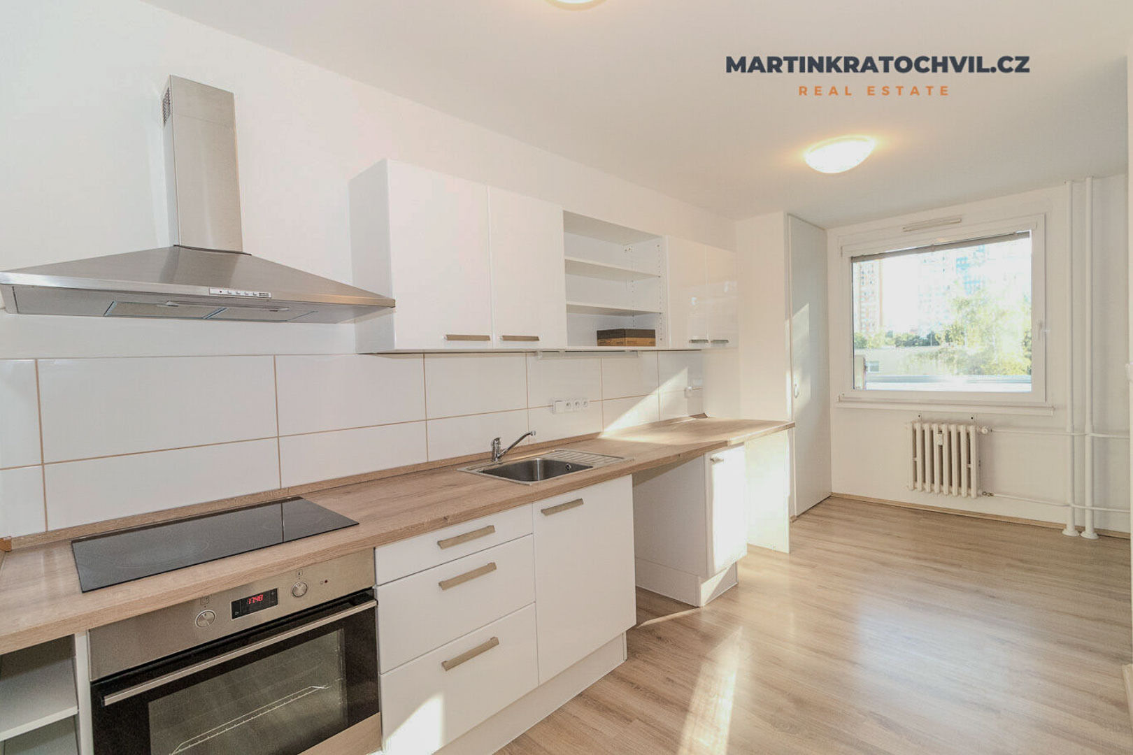 Byt 3+kk/L, 77 m2 + lodžie 7 m2, Praha 11 - Háje, po rekonstrukci