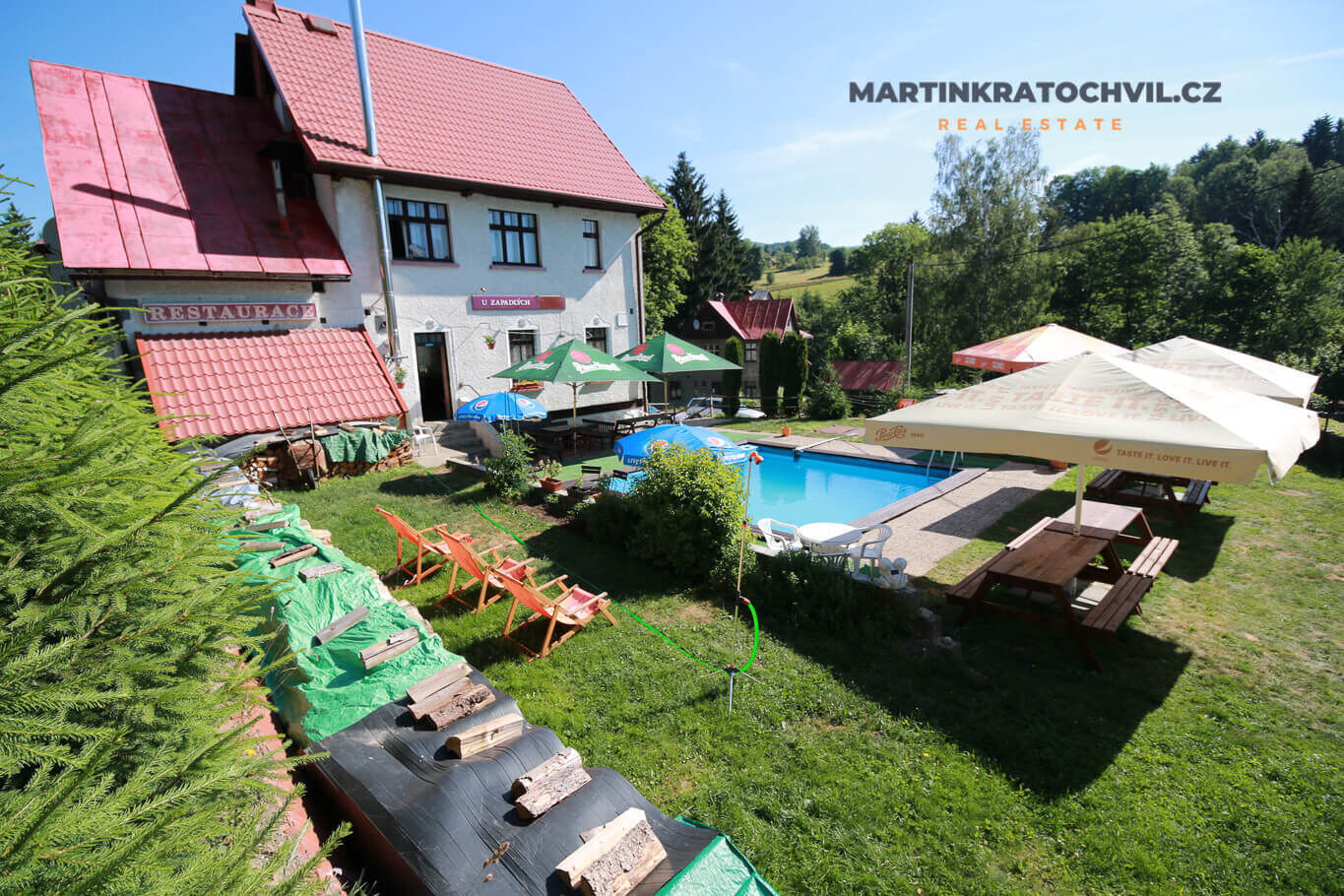 Budova pro rekreaci i bydlení - Paseky nad Jizerou, 450 m2, bazén