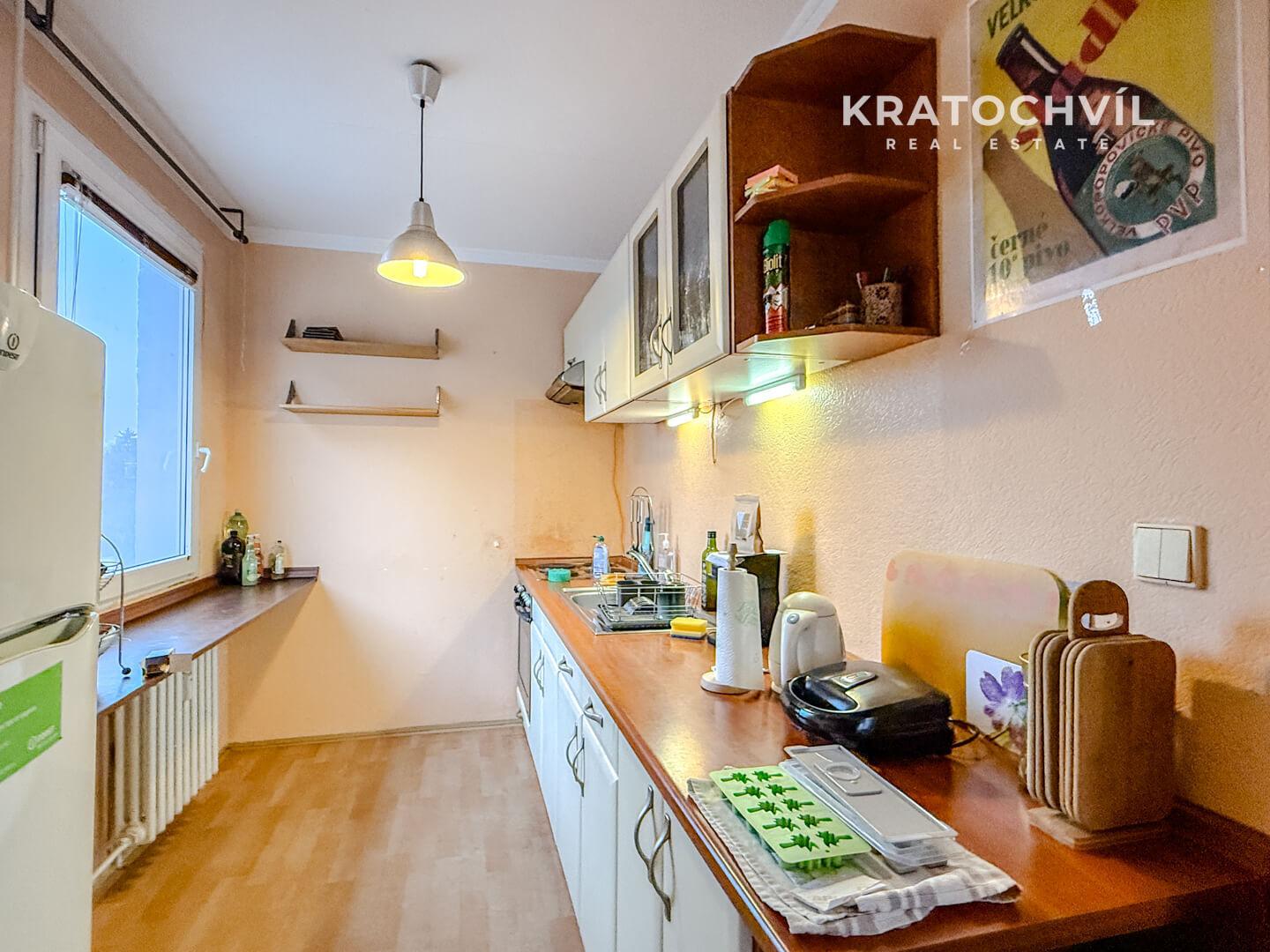 1+kk, 40 m2, Praha 6, Řepy, Makovského ul.