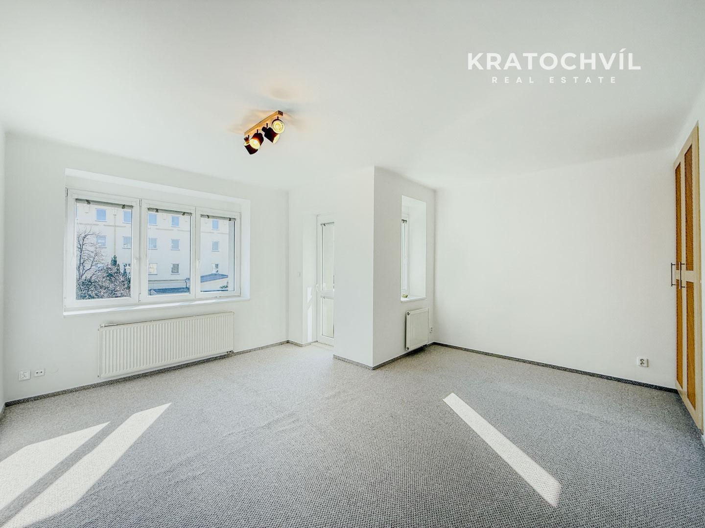 Pronájem světlého bytu 1+1 s balkonem, 53 m² – Praha 4, Pankrác