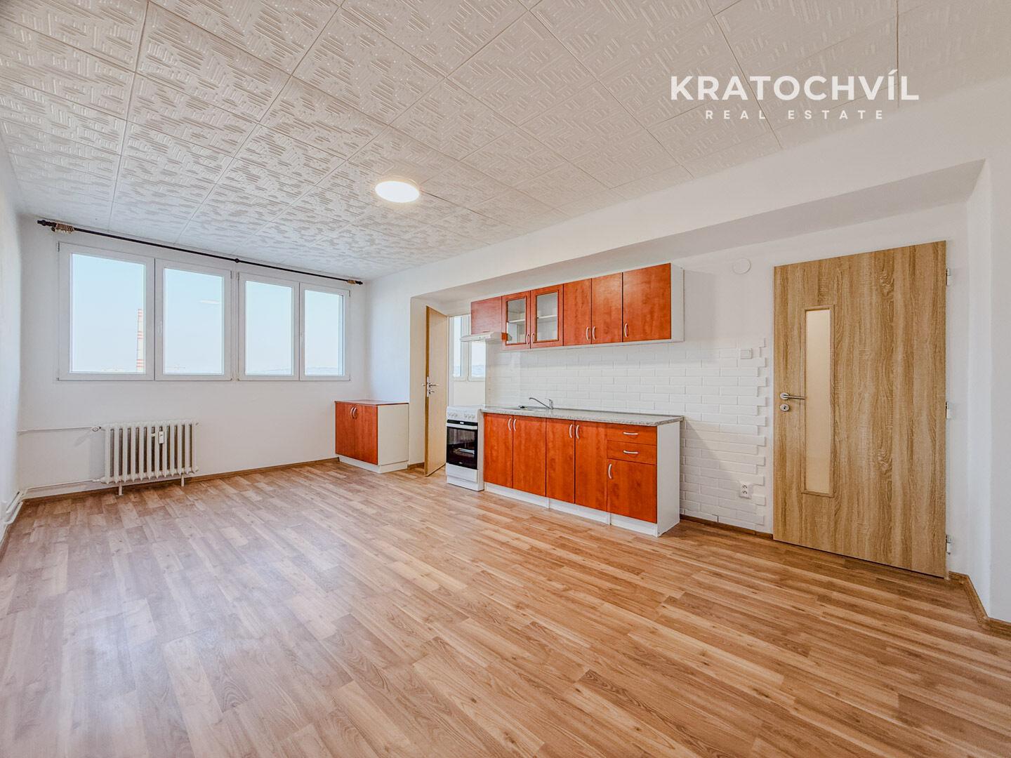 Pronájem bytu 2+kk, 44 m2, Mladá Boleslav, po rekonstrukci, výhled