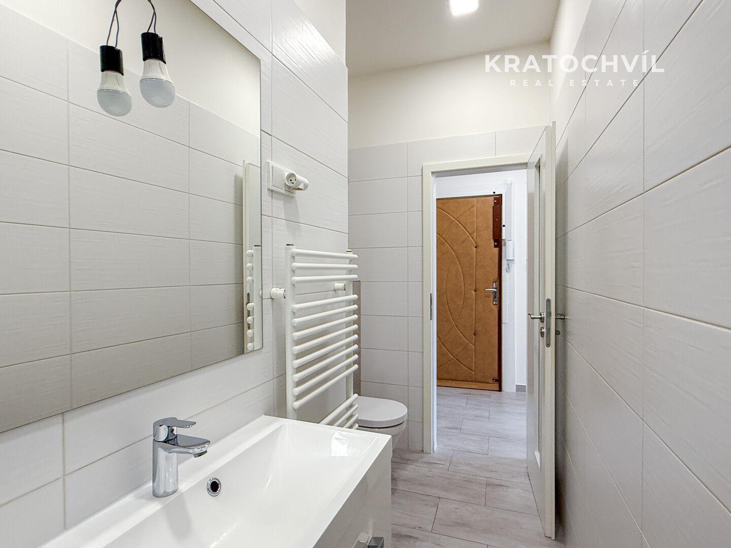 Byt 2+kk, 44m2, Praha 4 - Michle, po rekonstrukci