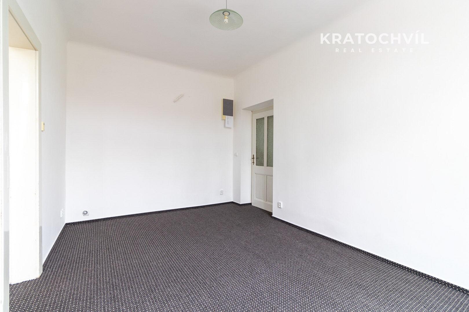 Pronájem bytu 1+kk, 26 m², po rekonstrukci, Praha 6 – Hradčanská