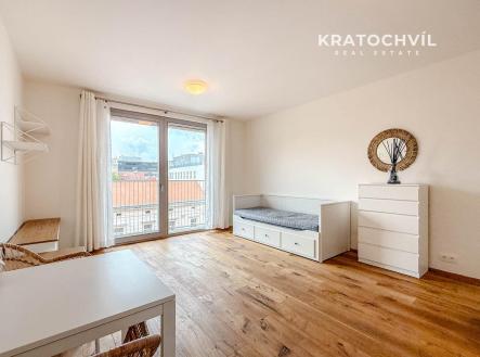 Pronájem bytu, 1+kk, 32 m²