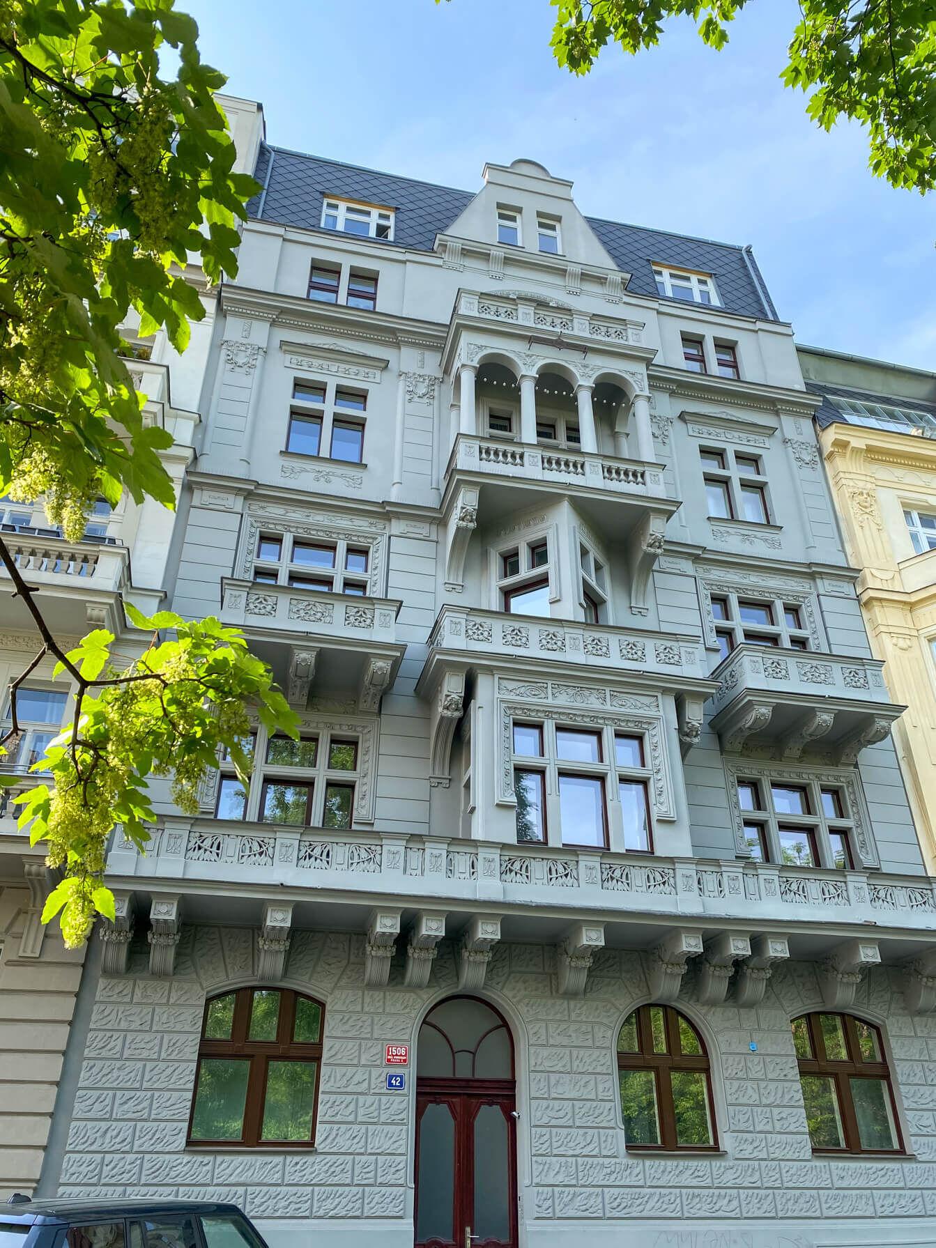 Zařízený byt 1+kk, Praha 2 - Vinohrady, 21 m2, po rekonstrukci