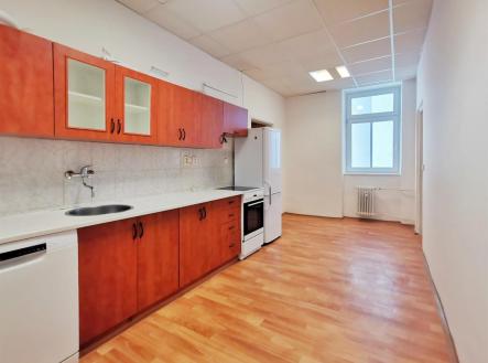 . | Pronájem bytu, 2+1, 69 m²