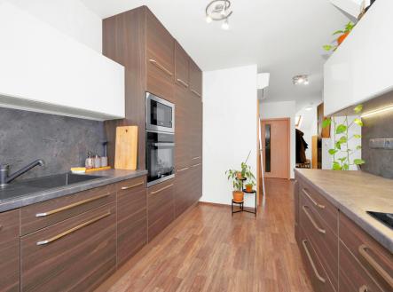 11.jpg | Prodej bytu, 2+kk, 81 m²