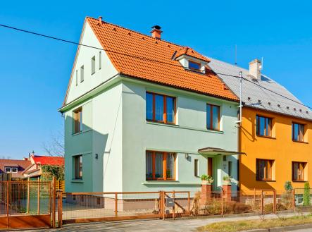 Prodej - dům/vila, 180 m² obrázek