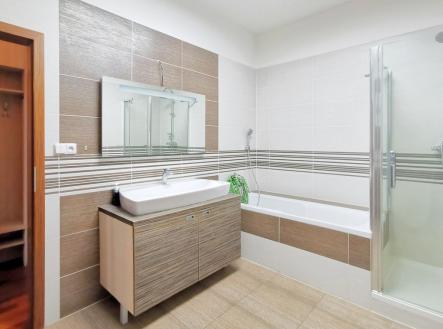 img-20240909-131922.jpg | Pronájem bytu, 2+kk, 86 m²