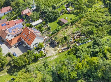 18-1.jpg | Prodej - malý objekt/garáž