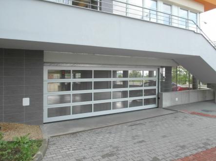 sam-0843.jpg | Pronájem - malý objekt/garáž